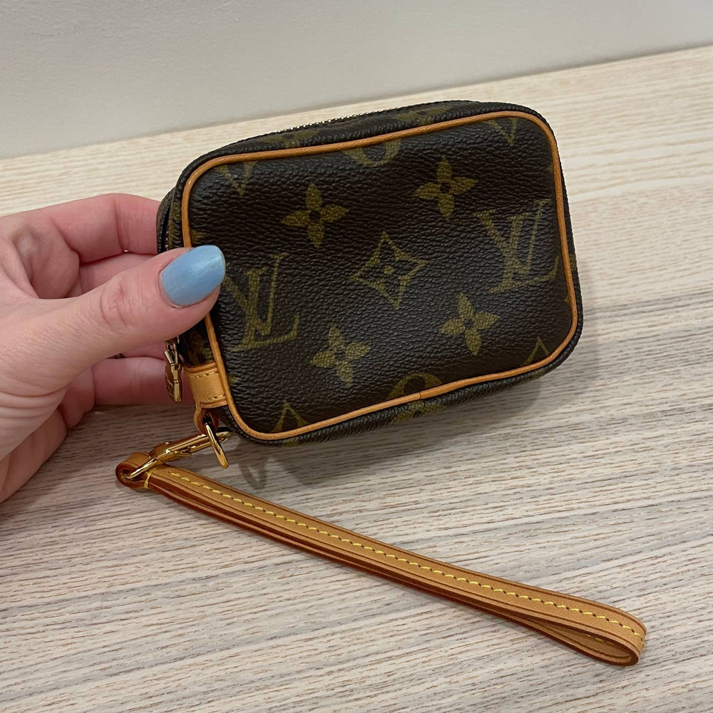 💎✨Authentic✨💎Louis Vuitton Monogram Trousse Wapity Pouch